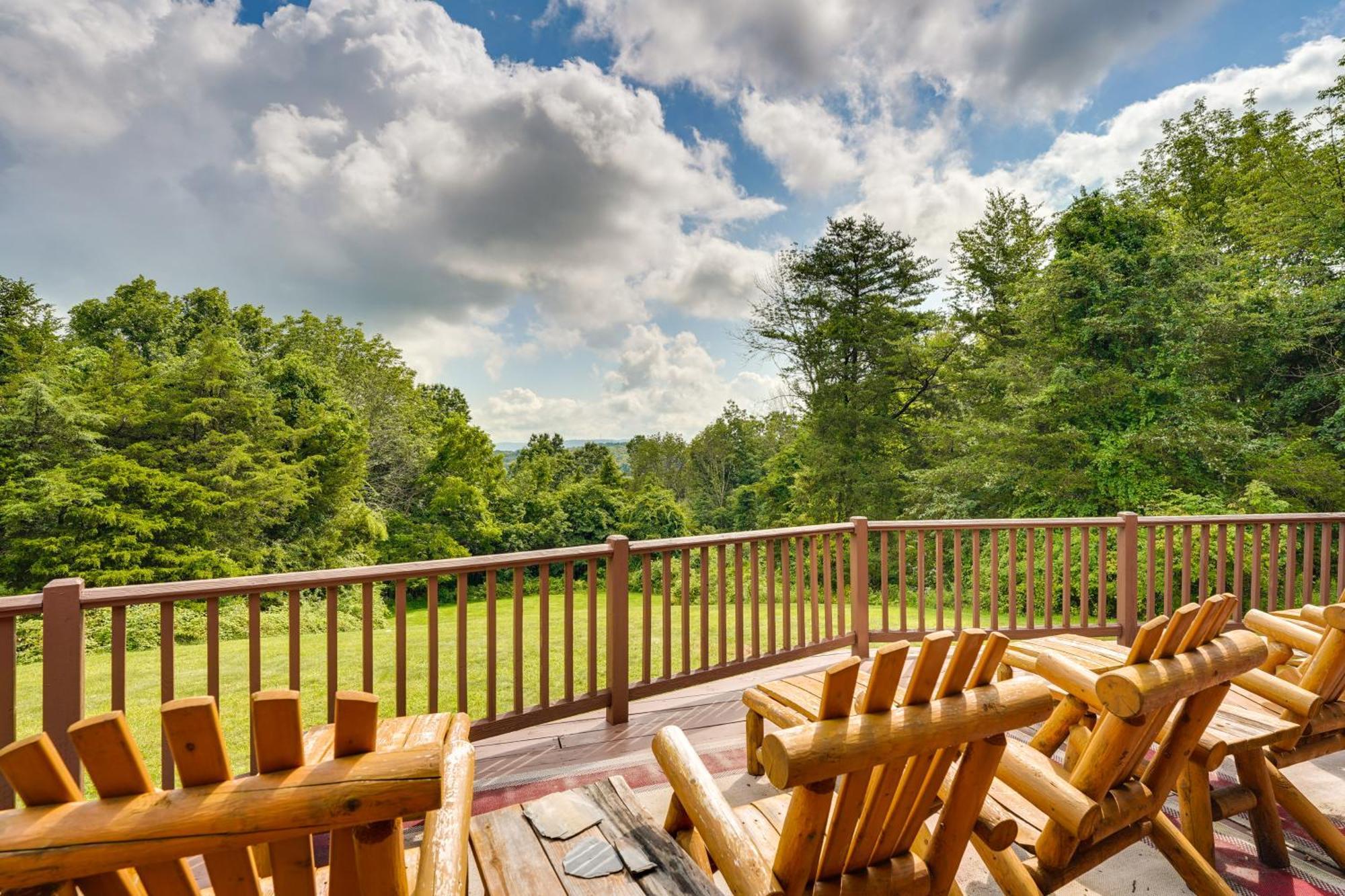 Luxury Log Cabin With Ev Charger And Mtn Views! Blairstown Exterior photo