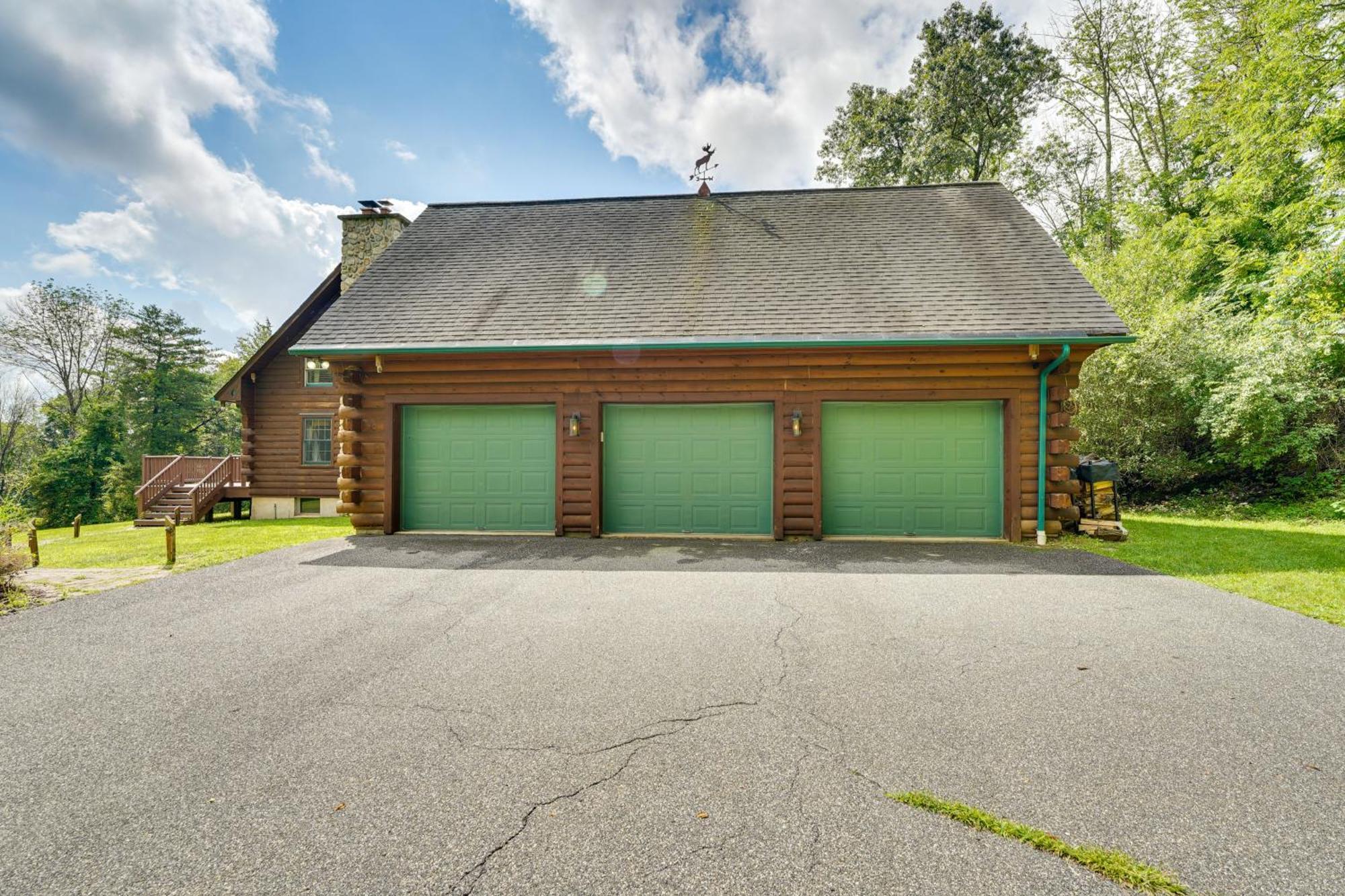 Luxury Log Cabin With Ev Charger And Mtn Views! Blairstown Exterior photo